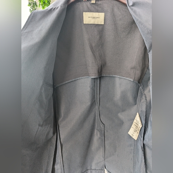 Burberry Classic Pinstripe Blazer size Large - Picture 9 of 16